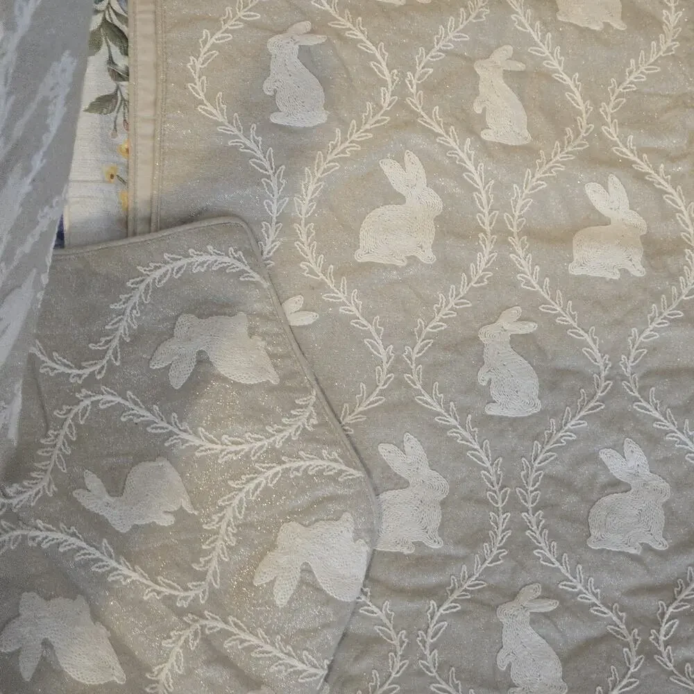 Tahari Easter Table Runner Shabby Chic Farmhouse Bunny Embroidery NWT Shimmer